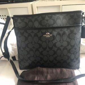 COACH Authentic leather messenger bag